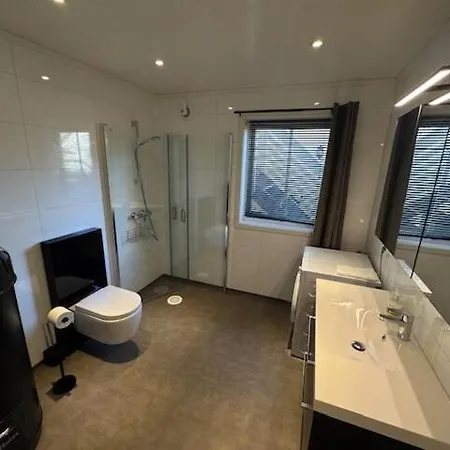 Fjordapartments, Holmen 19c * バレストランド